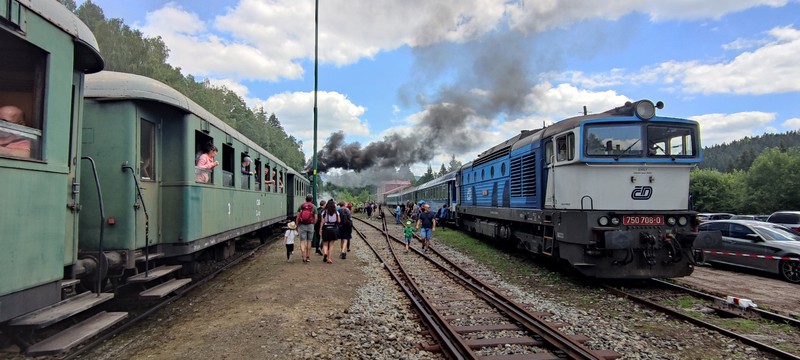 Dampfzug nach Szklarska Poręba und Sonderzug aus Prag