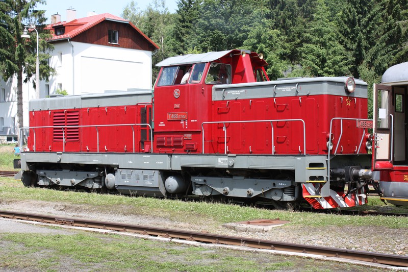 Diesellok T466.0286 zurück in Kořenov