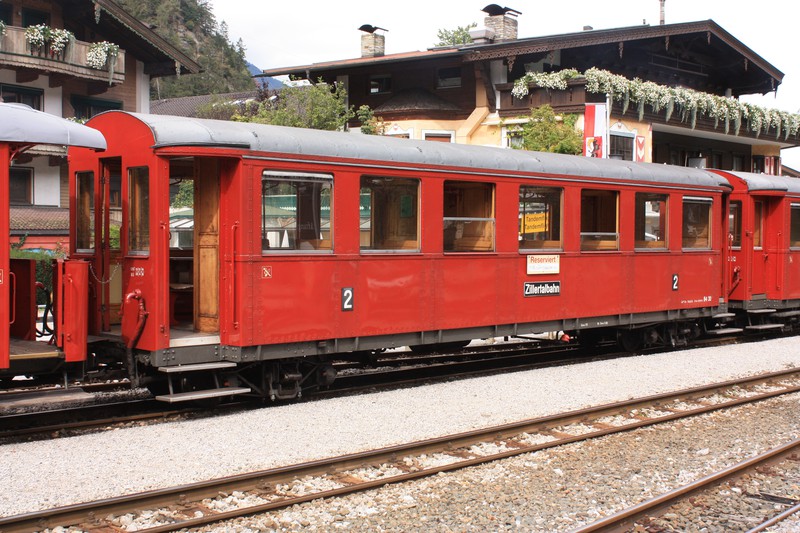 Personenwagen B4 30 in Mayrhofen