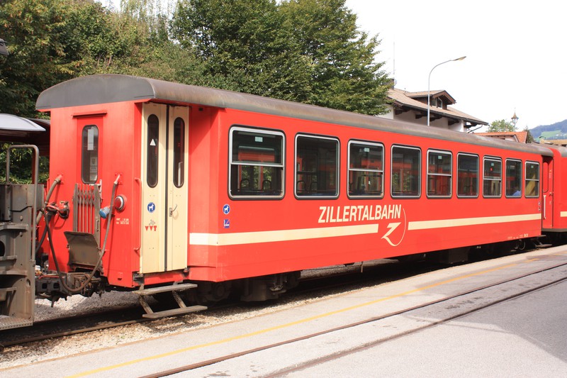 Personenwagen B4 32 in Mayrhofen