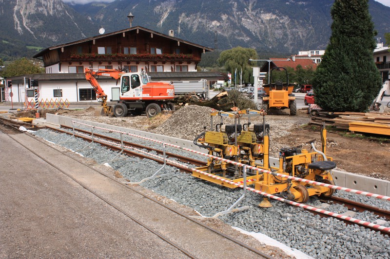 Gleisbauarbeiten in Strass im Zillertal