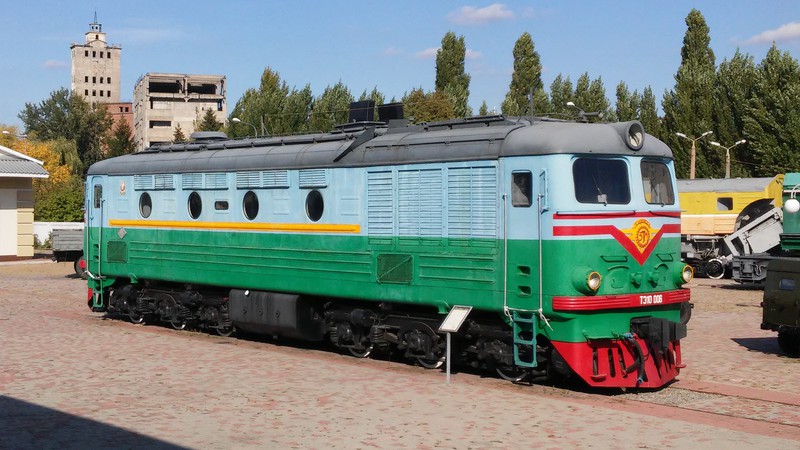 Dieselelektrische Güterzuglok ТЭ10-006 der Укрзализныця
